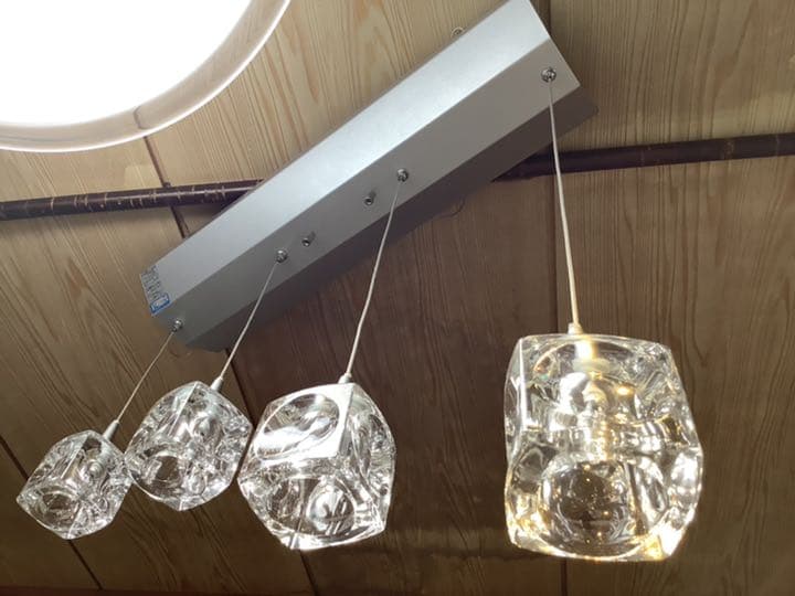 キシマ ガラスキューブ ペンダントライト 4灯 ダイニング 照明 ライト