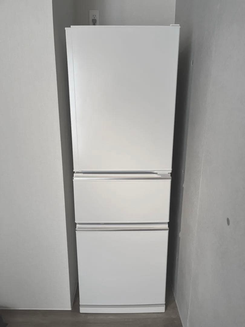 三菱電機 ノンフロン 冷蔵庫 MR-CX27H W形 2023年製 272L 三菱電機 MR-CX27H 価格比較 - 価格.com