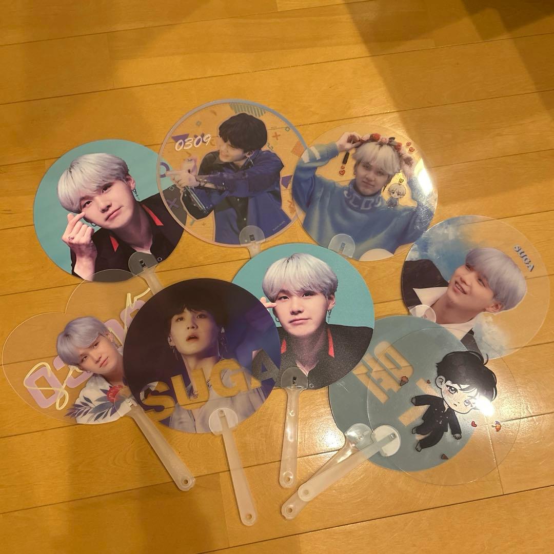 BTS ユンギ シュガうちわ 【公式】 その他あり - メルカリ