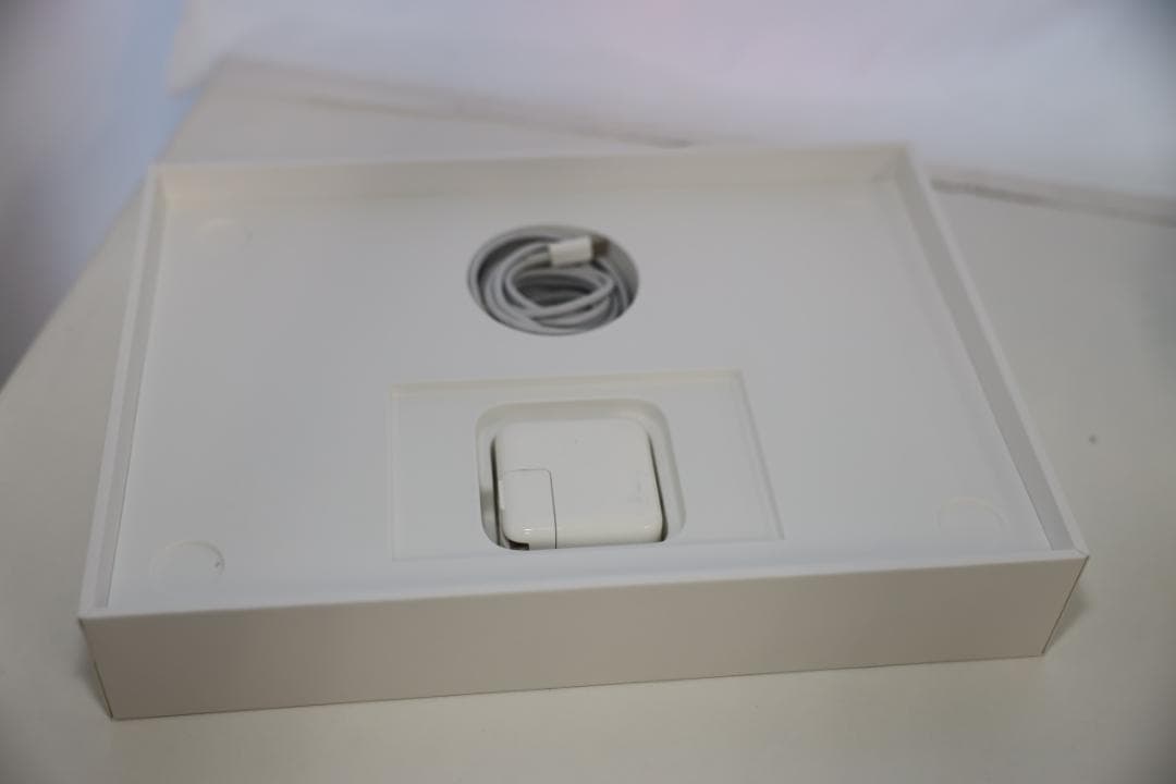 箱付MacBook Air 13インチ 2019 i5 1.6G 8/256GB