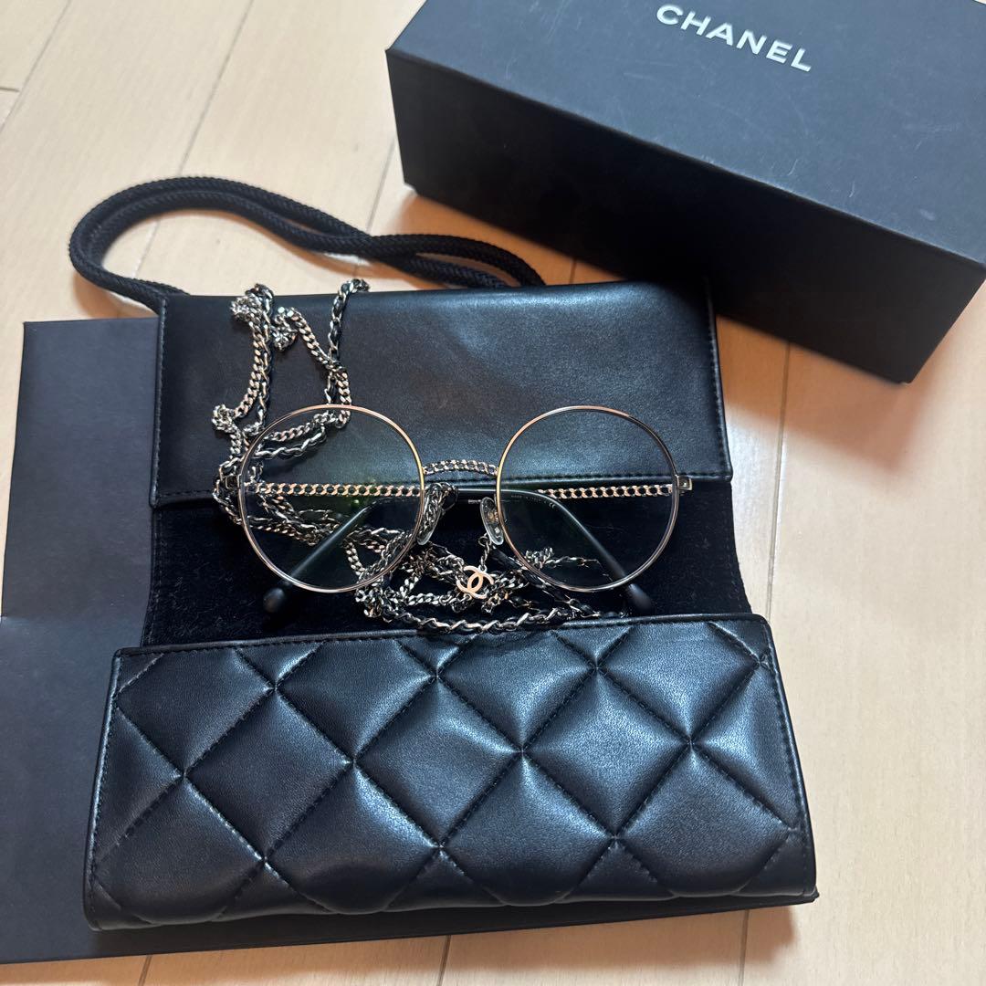 CHANEL シルバー サングラス ケース付き - メルカリ
