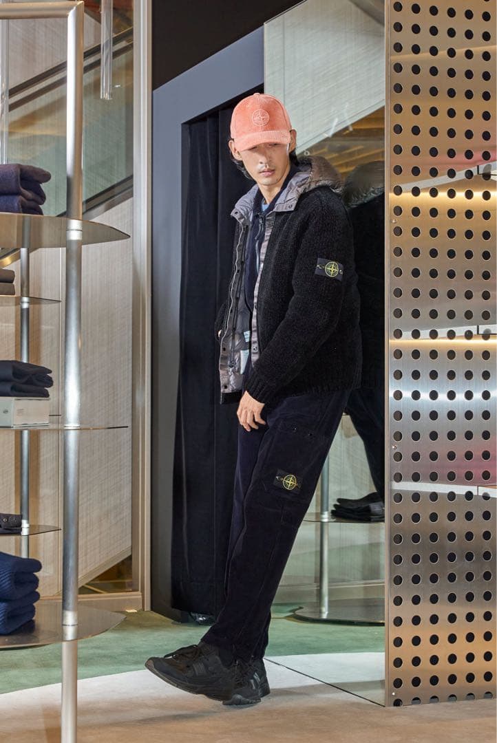 上杉柊平 着用】STONE ISLAND プレジデントニット - メルカリ