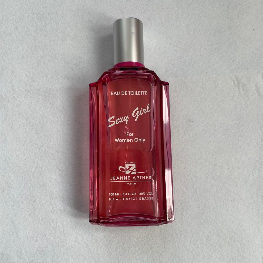 廃盤・人気】ジャンヌ・アルテス セクシーガール 100ml 香水 ほぼ満量