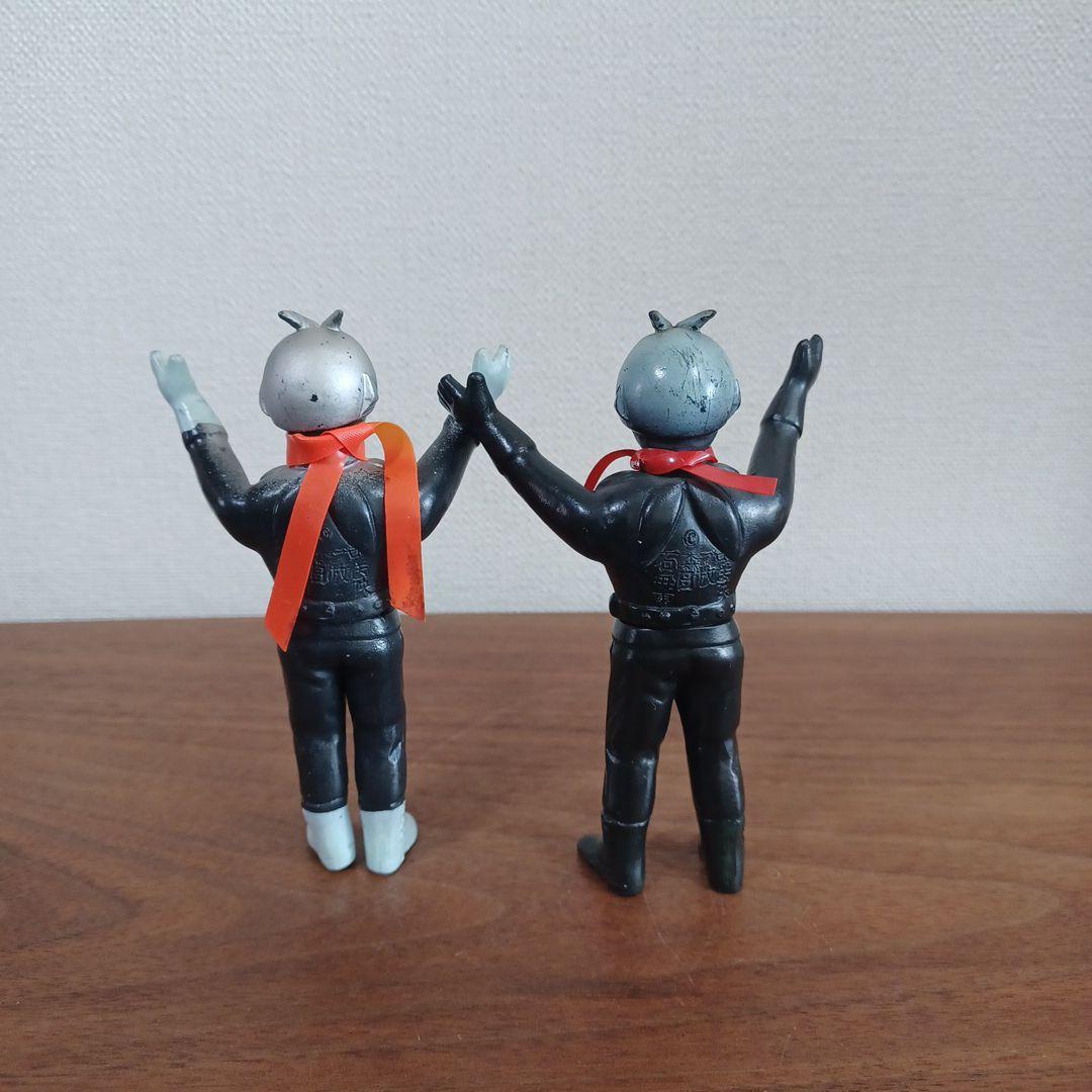 当時物バンダイ「バンザイ仮面ライダー」希少ミニソフビフィギュア2体