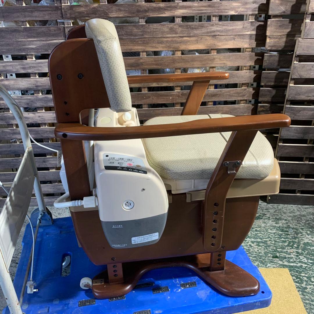 J910 Panasonic ウォシュレット ポータブルトイレ アルコール除菌済