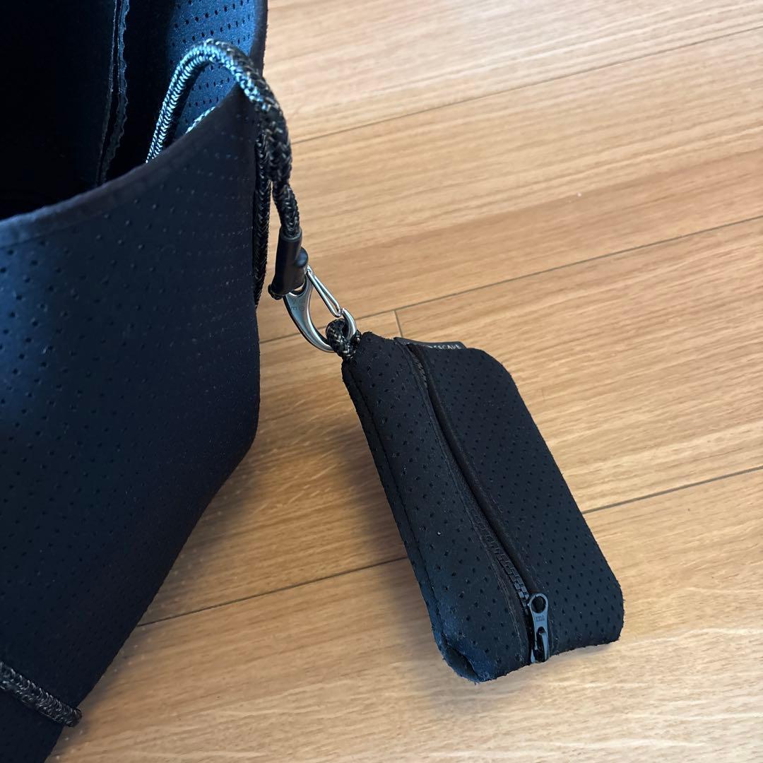 メッシュデザイン トートバッグ 黒 STATE OF ESCAPEの通販はau PAY