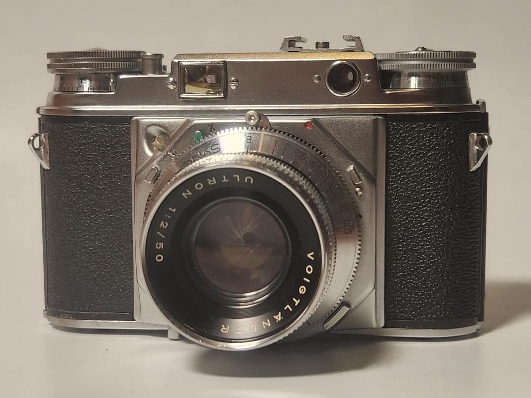 Voigtlander PROMINENT Ultron 50mm F2 カメラ Prominent I + Ultron 50mm f2 – FLASHBACK CAMERA