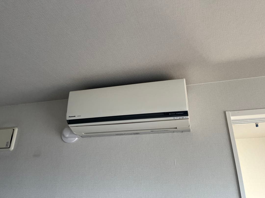 Panasonic 壁掛けエアコン 18畳CS-566CGX2-W 2016年 概要 インバーター冷暖房除湿タイプ ルームエアコン CS-566CGX2 | 住宅