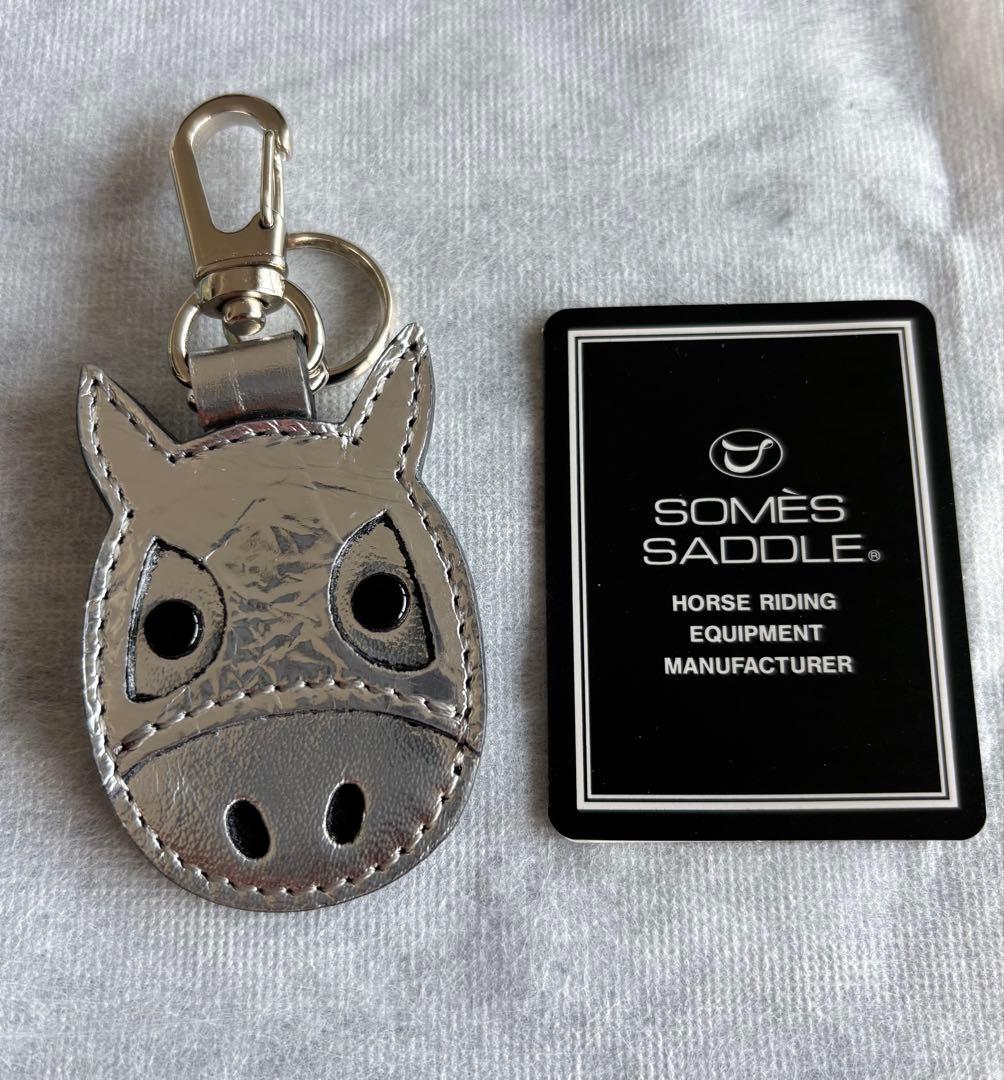 ソメス会員限定抽選販売品 午年 開運・馬メンコキーホルダー シルバー