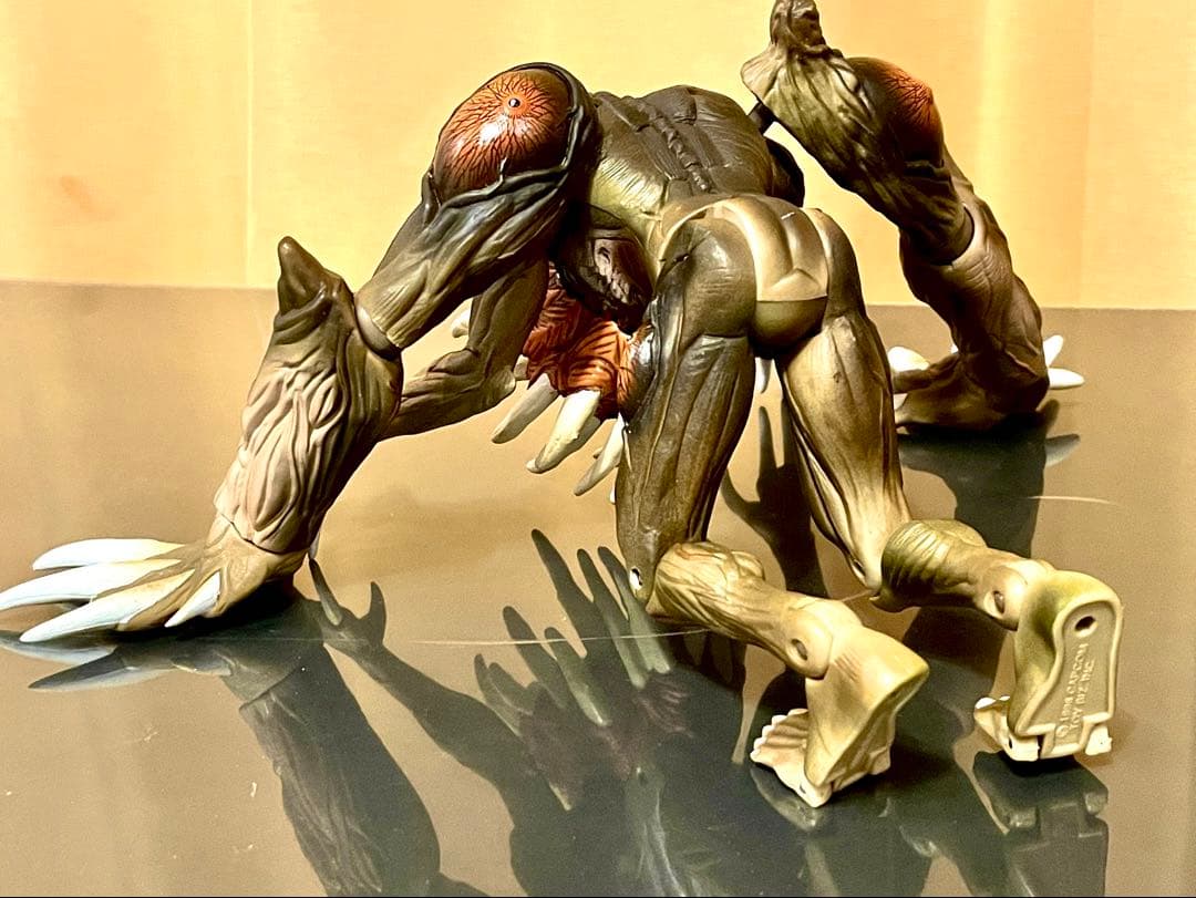 希少】トイビズ レジデントイビル2 フィギュア 2点セット - メルカリ