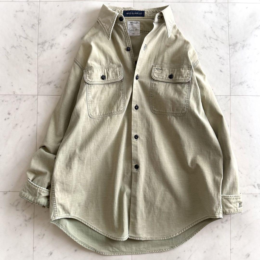 美品 マディソンブルー 01 ハンプトン バッグサテンシャツ◇カーキ