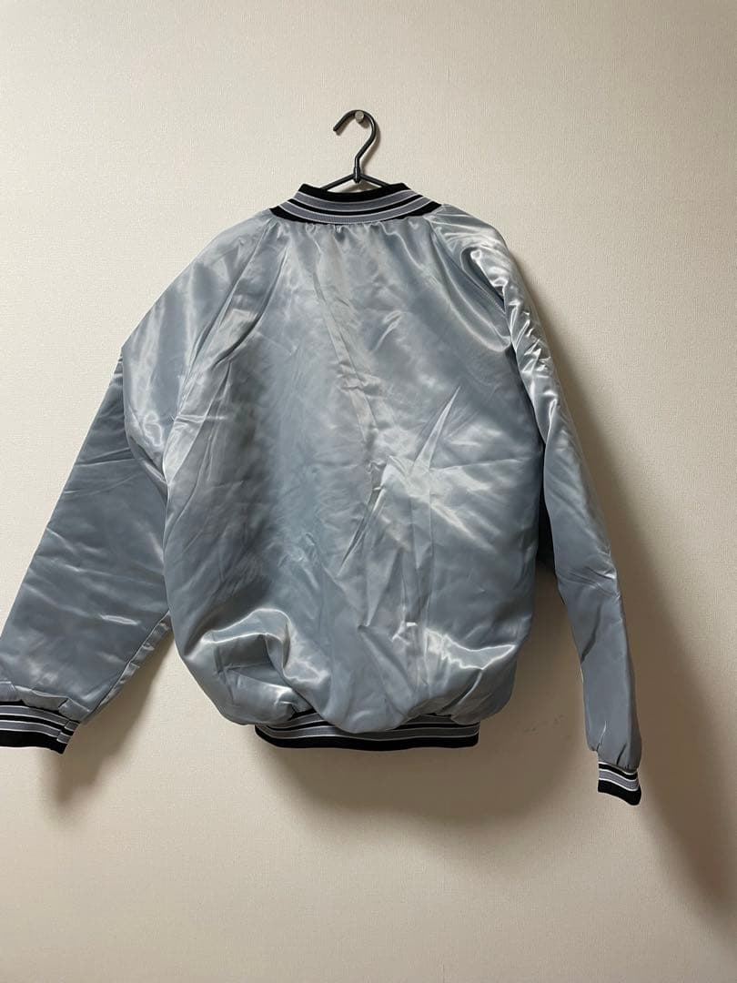 RAIDERS レイダース サテンスタジャン USA製 XL NFL シルバー - メルカリ