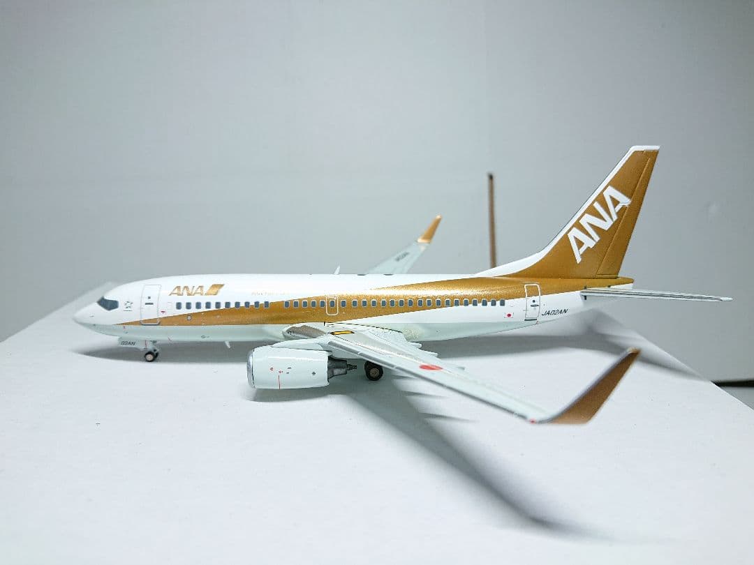 JC WINGS 1/200 B737-781 ANA ゴールドジェット - メルカリ