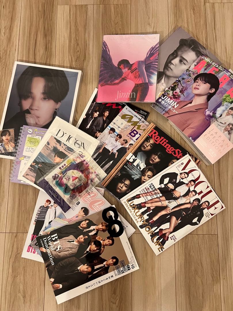 BTS 雑誌 写真集　未開封 BTS V PHOTOBOOK TYPE 非 (POSTER SET) | KPOP USA APPLE OFFICIAL