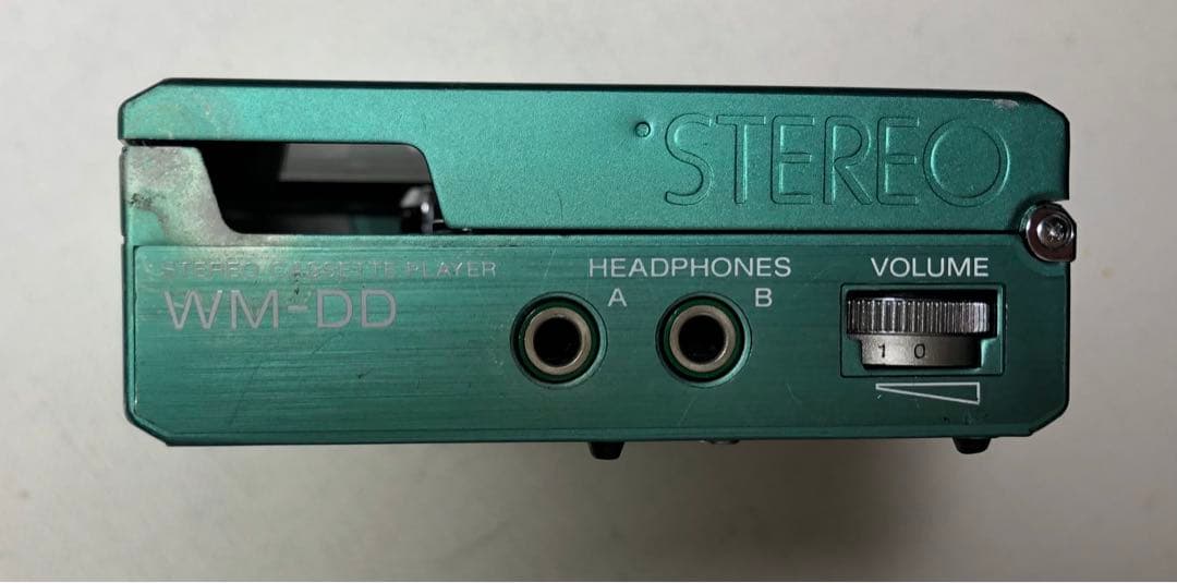 液漏れ復活もワウフラ仕様通りSONY WM-DD 可動品グリーンP