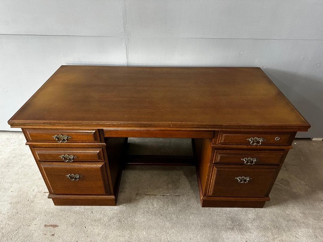 GMHH28○karimoku / カリモク コロニアル 両袖机 エグゼクティブ