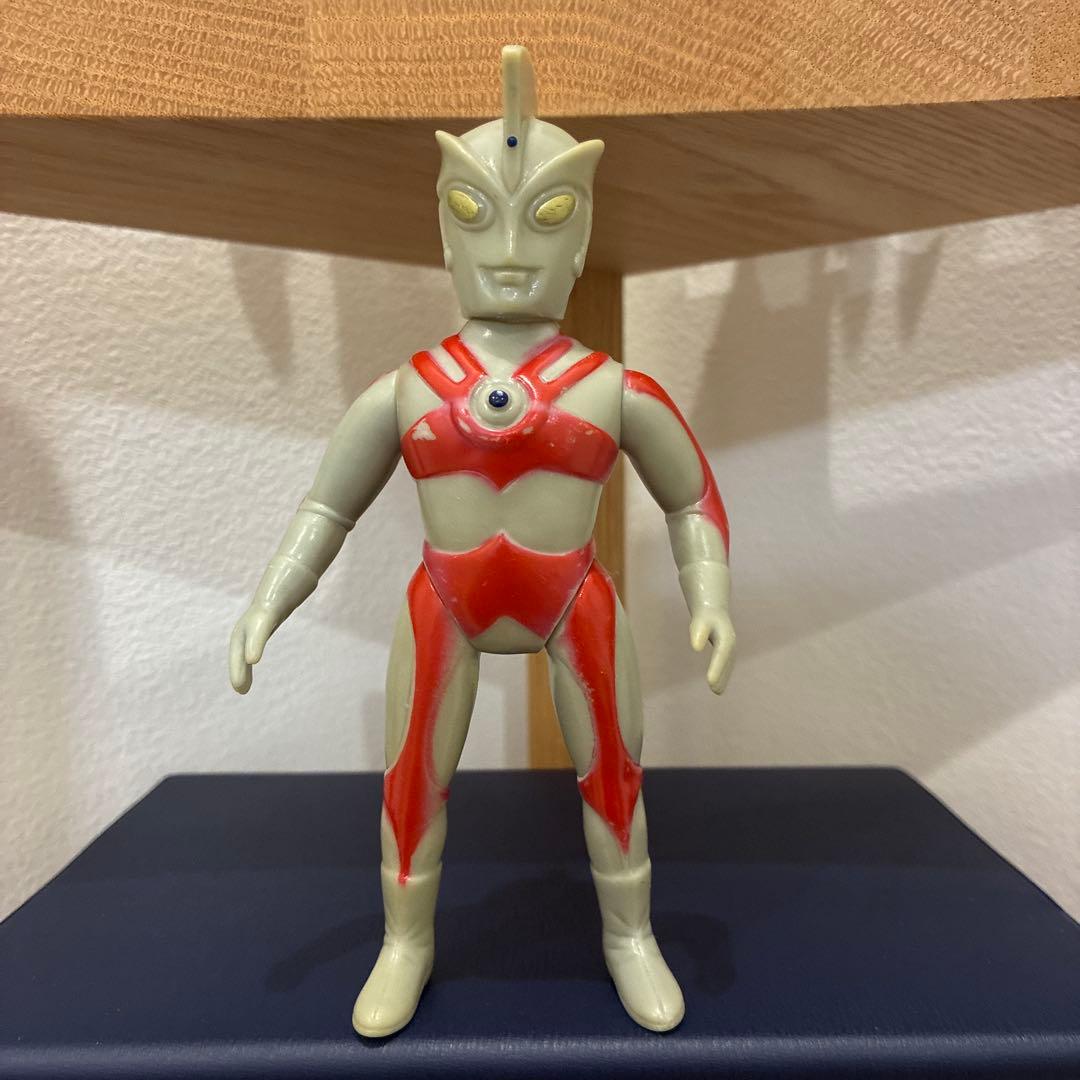 ウルトラマンエース ソフビ ブルマァク - メルカリ