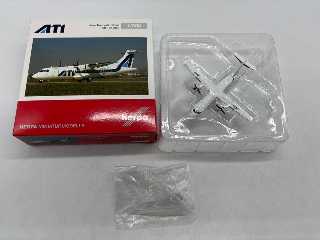 herpaWings ATR-42-300 1/200スケール - メルカリ