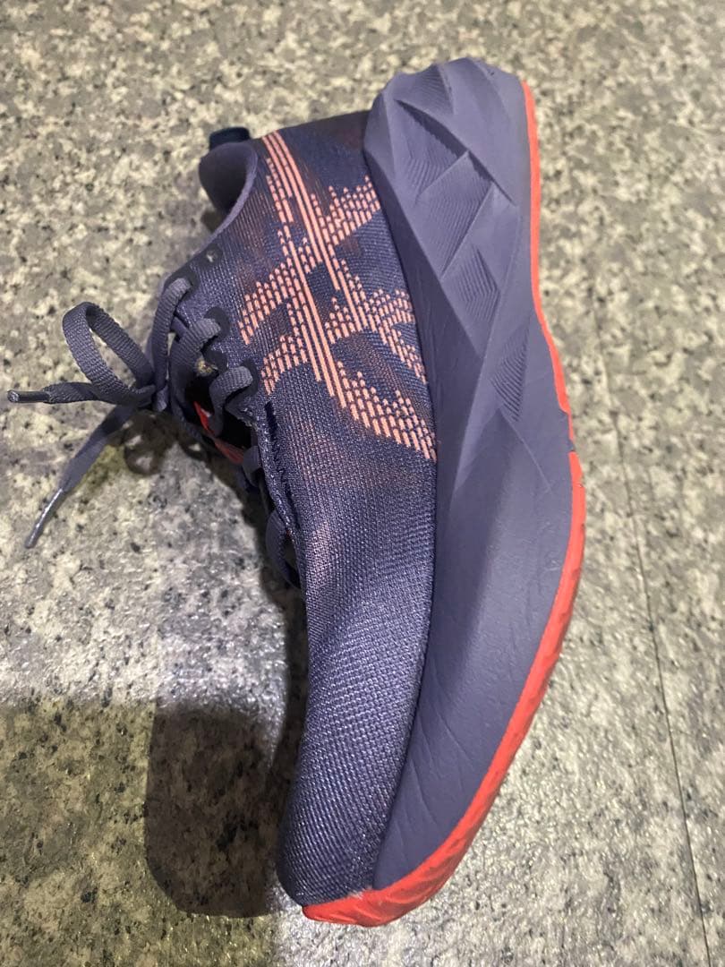 アシックス NOVABLAST 5 23.0cm ノヴァブラスト5