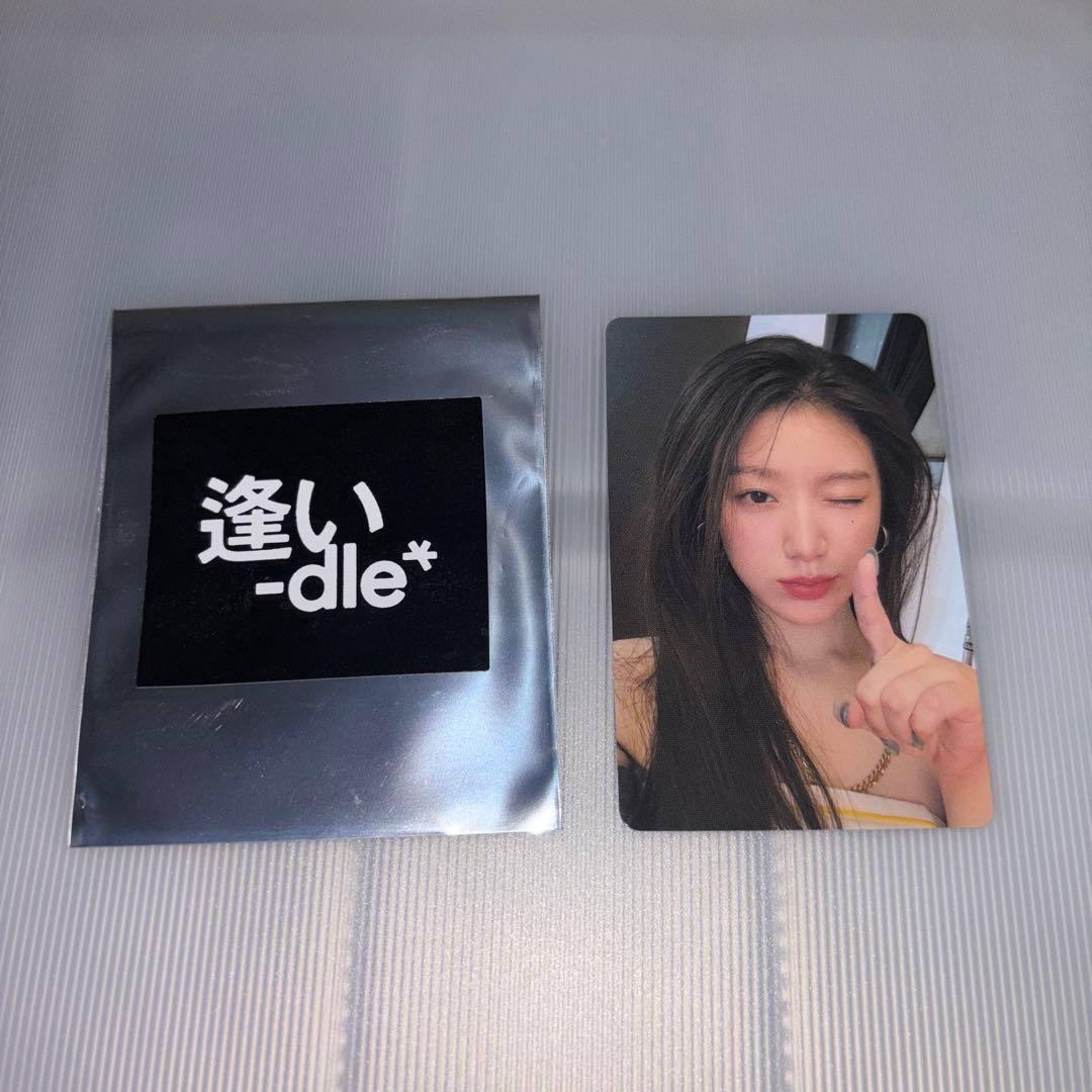 idle シュファ トレカ - メルカリ