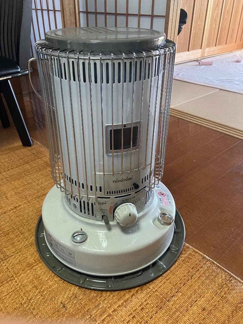 KS-67H ストーブ 6.66kW　23年製