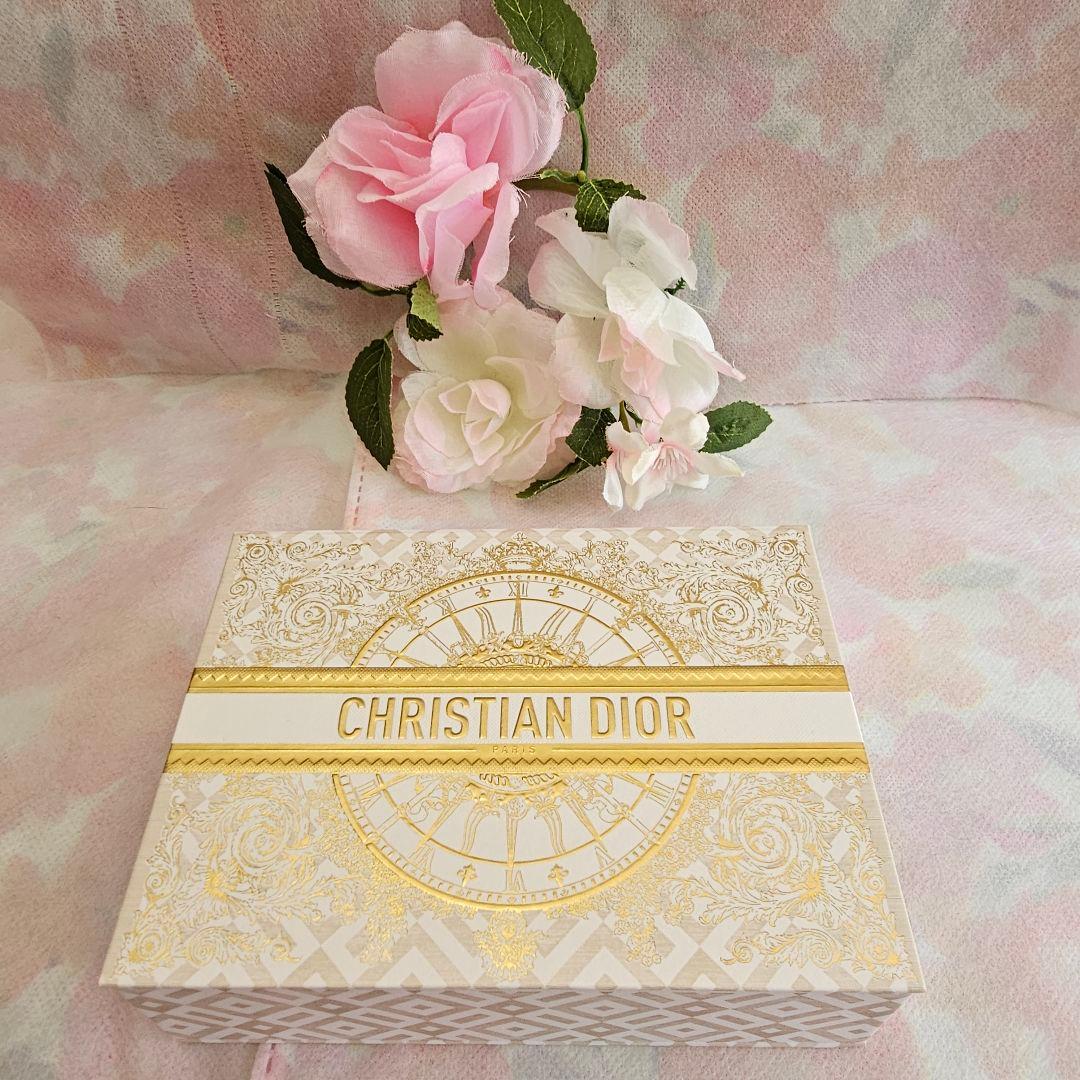 Dior ミスディオール クリスマスコフレ 2024 ブルーミングブーケ