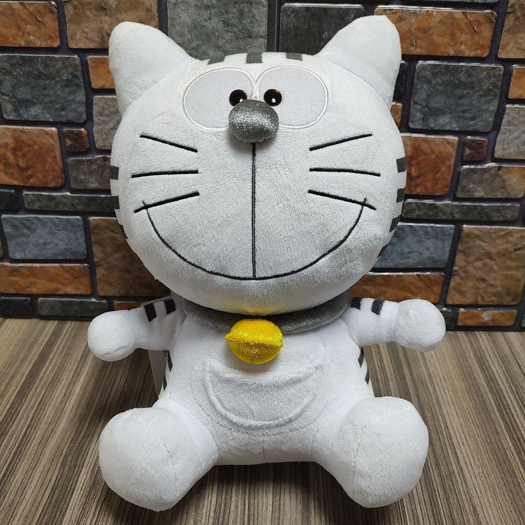ドラえもん ぬいぐるみ 虎ノ門ヒルズ限定 トラのもん - メルカリ