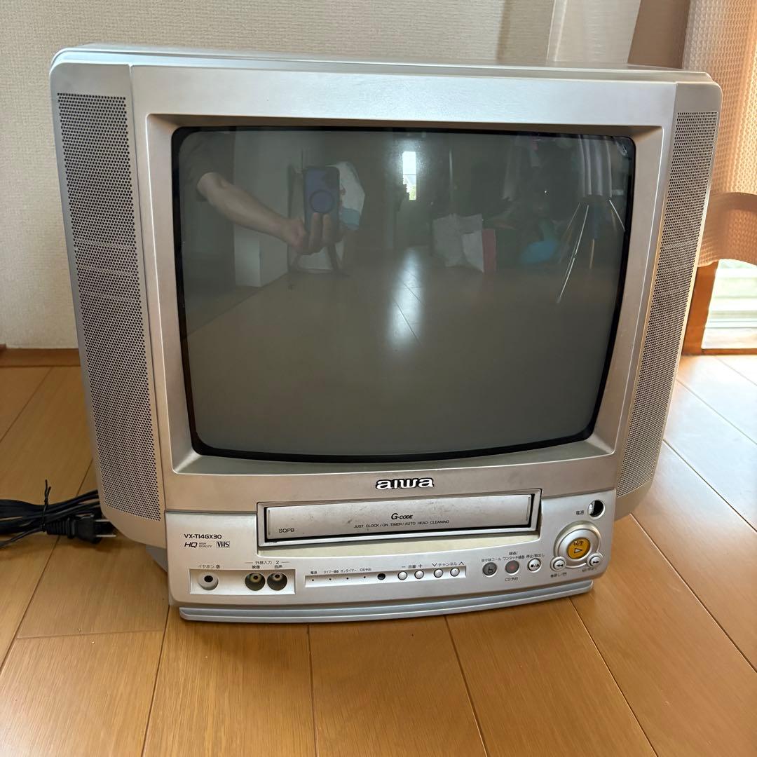 ジャンク品】aiwa VX-T14GX30 VHS内蔵テレビ テレビデオ - メルカリ
