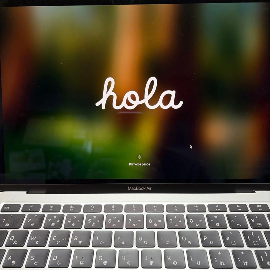 MacBook Air 13.3in M1 8コア16GB256GB JIS