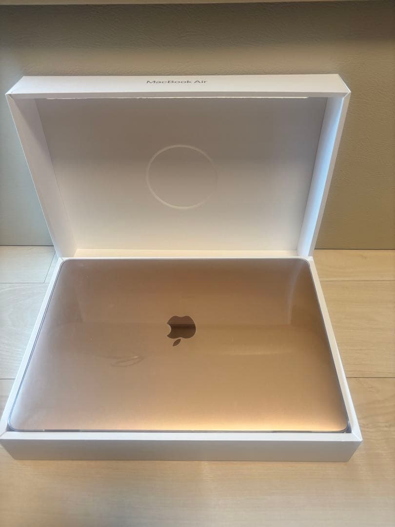 美品Macbook Air 2020 M1 16G 13インチ、ゴールド1TB 13.3インチMacBook Air [整備済製品] 8コアCPUと7コアGPUを搭載した