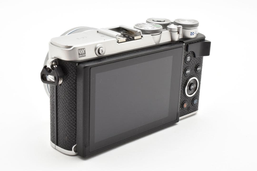 デジタルカメラ OLYMPUS PEN E-P7+14-42mm F3.5-5.6 #2570