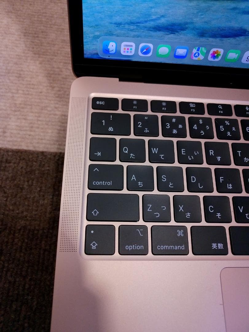 MacBook Air2020 A2237 13㌅ M1 バッテリー100%