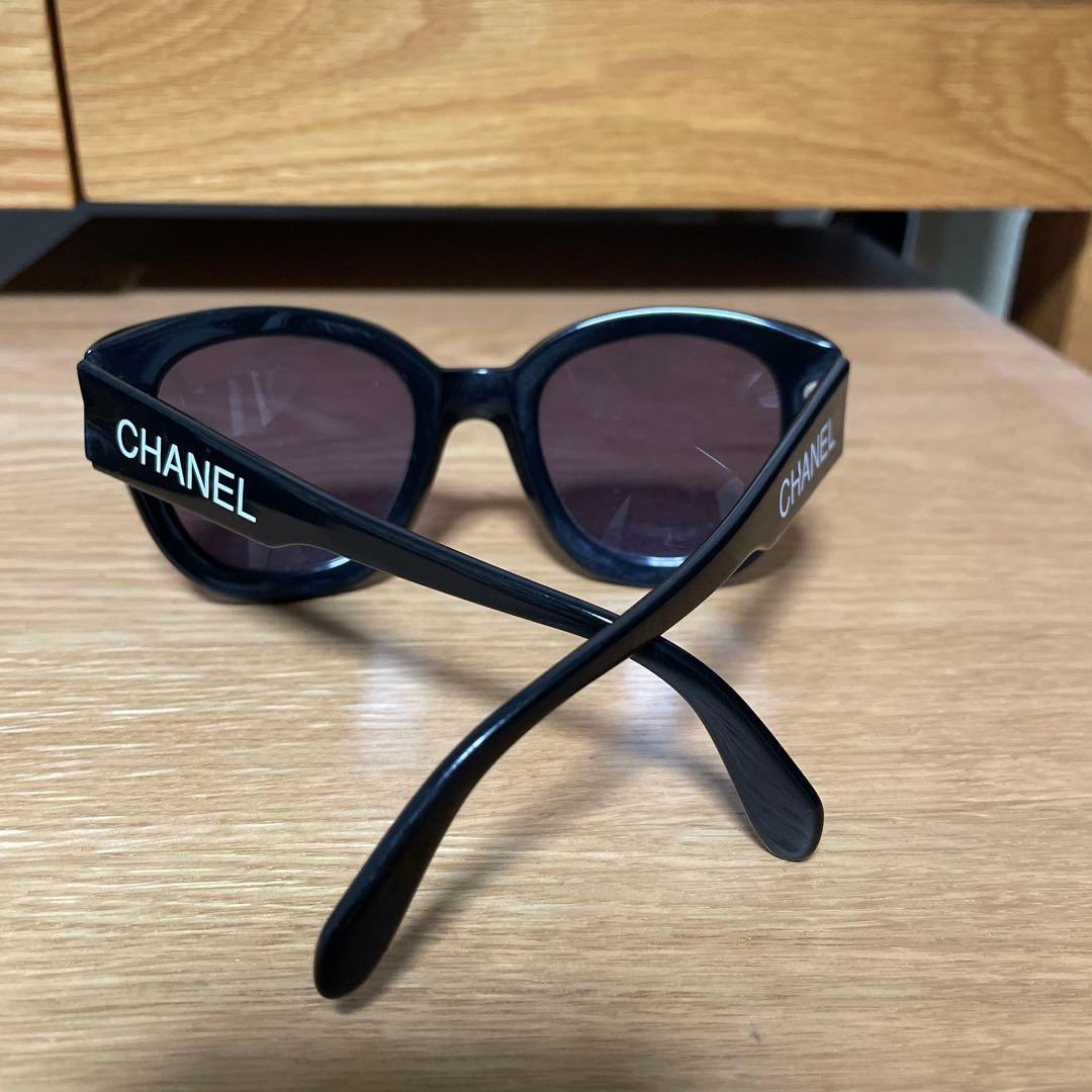 CHANEL ブラック キャットアイ サングラス - メルカリ