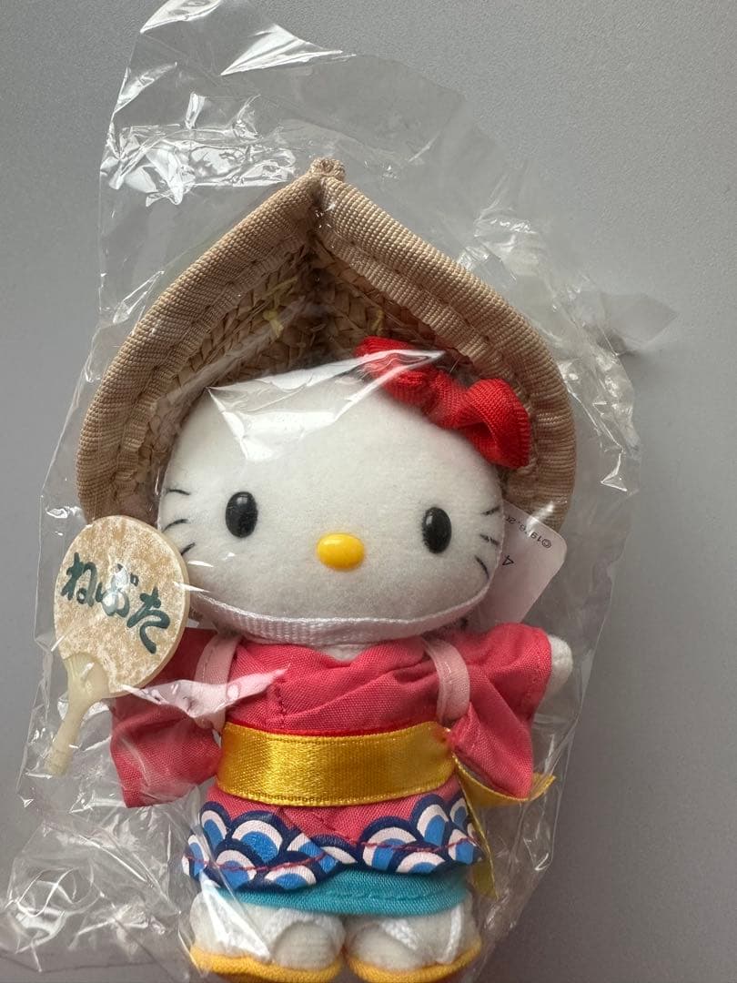 レア！ハローキティ 青森限定 ねぶたキティ ぬいぐるみレトロ - メルカリ