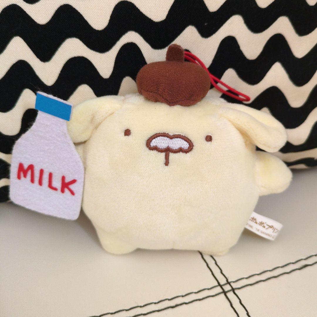 ポムポムプリン マスコットぬいぐるみ ミルクのおひげ 牛乳ひげ cosaga.com