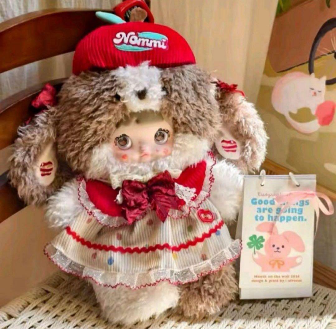 Toptoy Nommi Bite into Apple 400% - メルカリ