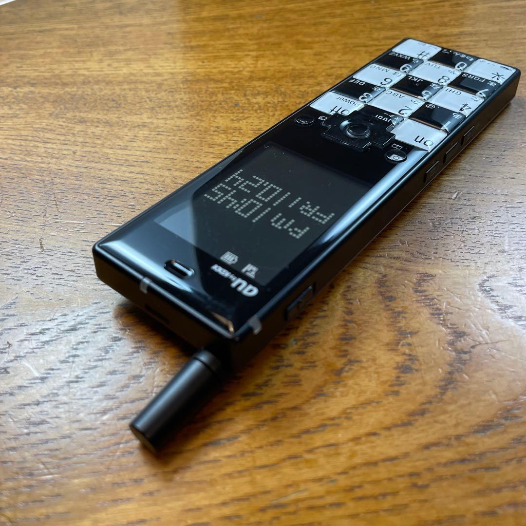 au infobar ICHIMATSUインフォバー市松（黒）モックアップ - メルカリ