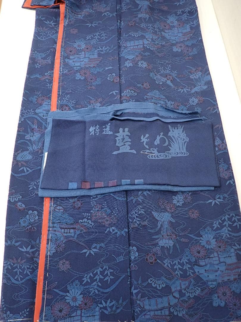 特選 藍染め 小紋 縮緬 極上 正絹 しつけ糸付き 身丈151cm(+8cm