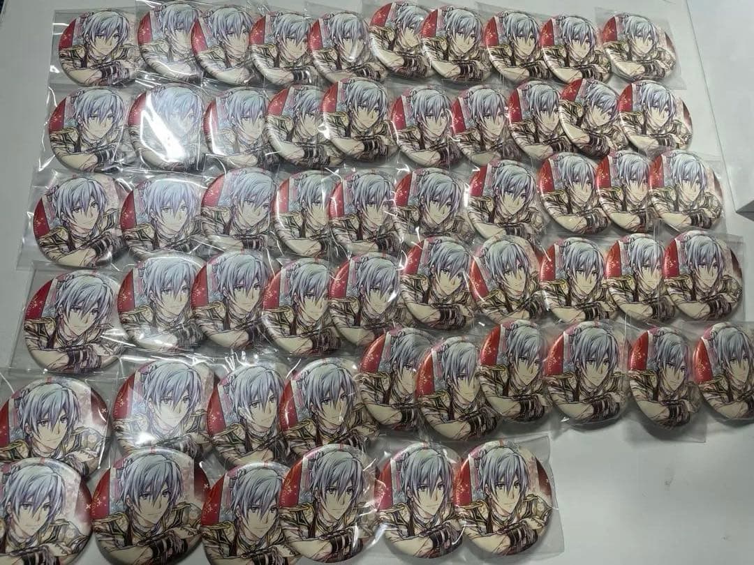 アイナナ 四葉環 中国 缶バッジ 56個 台湾 アイナナ 四葉環 中国 缶バッジ 56個 台湾-アイテム一覧