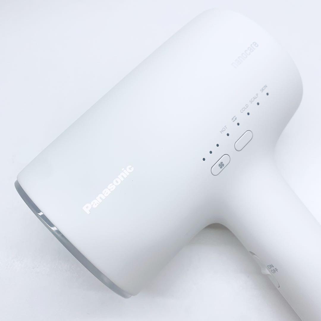 《新品同様⭐️ノズル付き》Panasonic ナノケア ドライヤー EH-NA0J