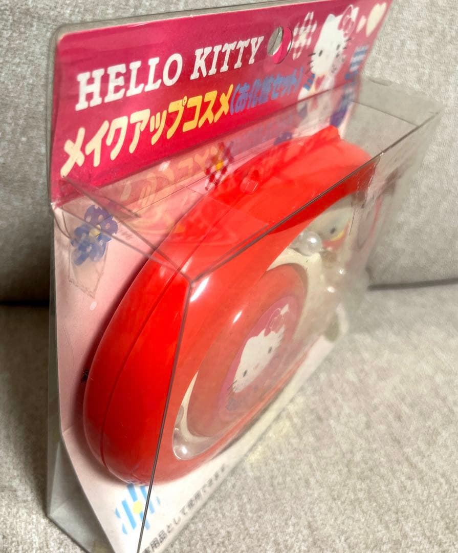 サンリオHELLO KITTY 1995年‼️昭和レトロ✨メイクアップコスメ - メルカリ