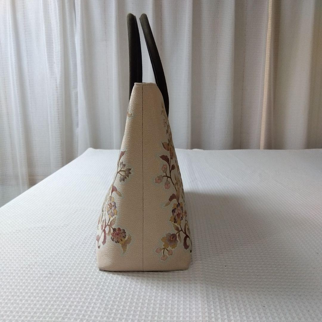 岡重OKAJIMA 花柄刺繍 ハンドバッグ 中型 - メルカリ