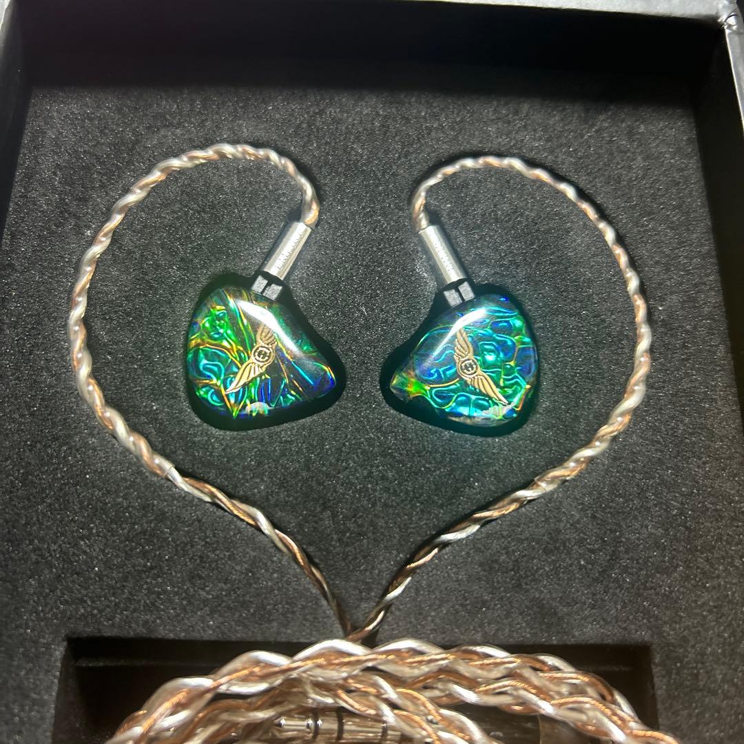 トニー　Empire Ears Valkyrie The Empire Ears Valkyrie In-Ear Monitors Review - Headphone Guru