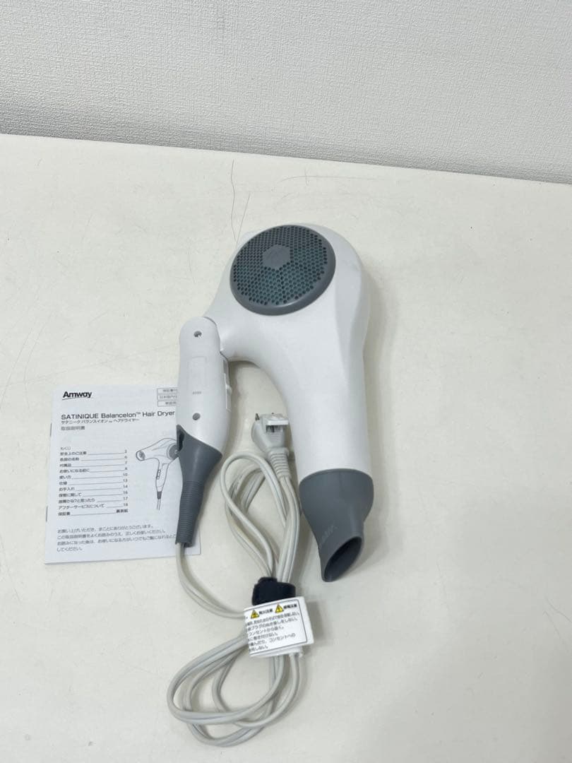 アムウェイ サテニーク バランスイオンヘアドライヤー 2022年製