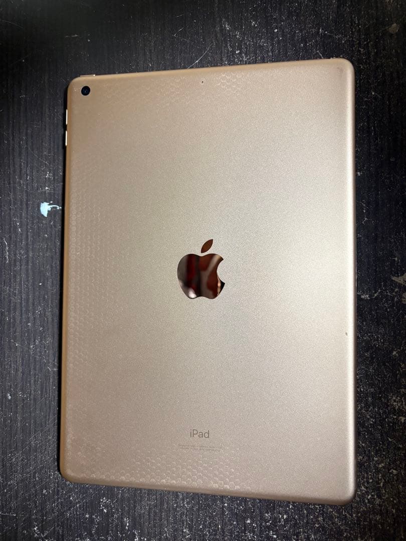 ゴールド iPad 8本体 32GB Amazon.co.jp: 【整備済み品】 Apple iPad (第8世代) Wi-Fi 32GB