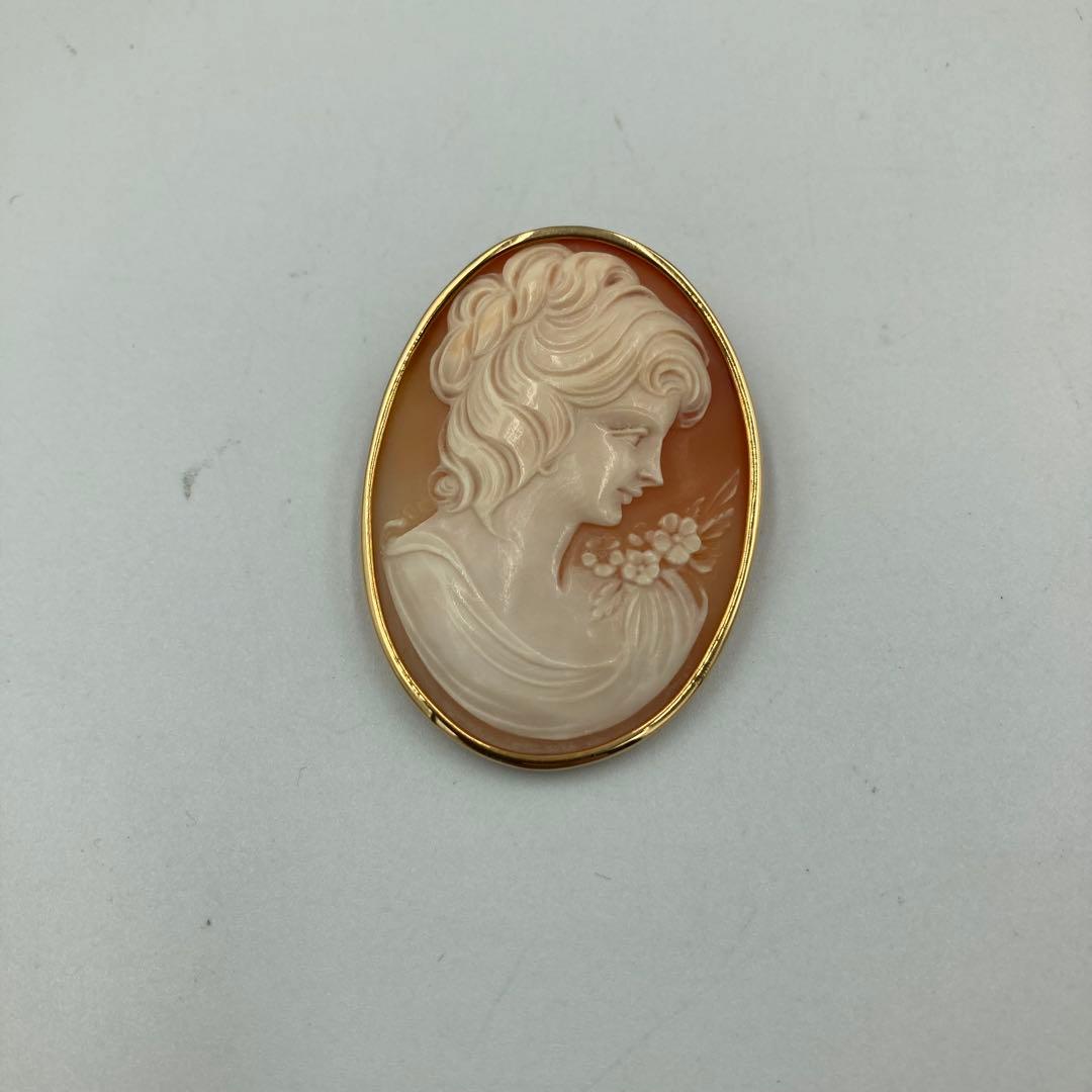 【5508】カメオシェルブローチ ペンダントヘッド　女性の横顔　18k部分有り K18 シェルカメオ ブローチ ペンダントトップ 女性の横顔 中古 D4