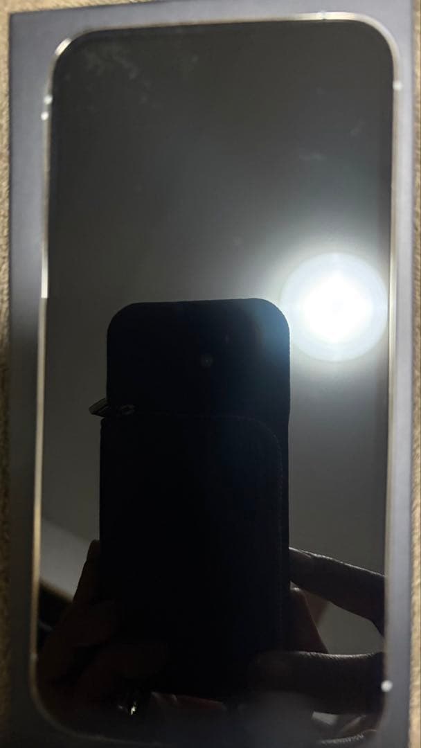 iPhone13pro 電池100%128GB ホワイトSIMフリーIFace付 - メルカリ