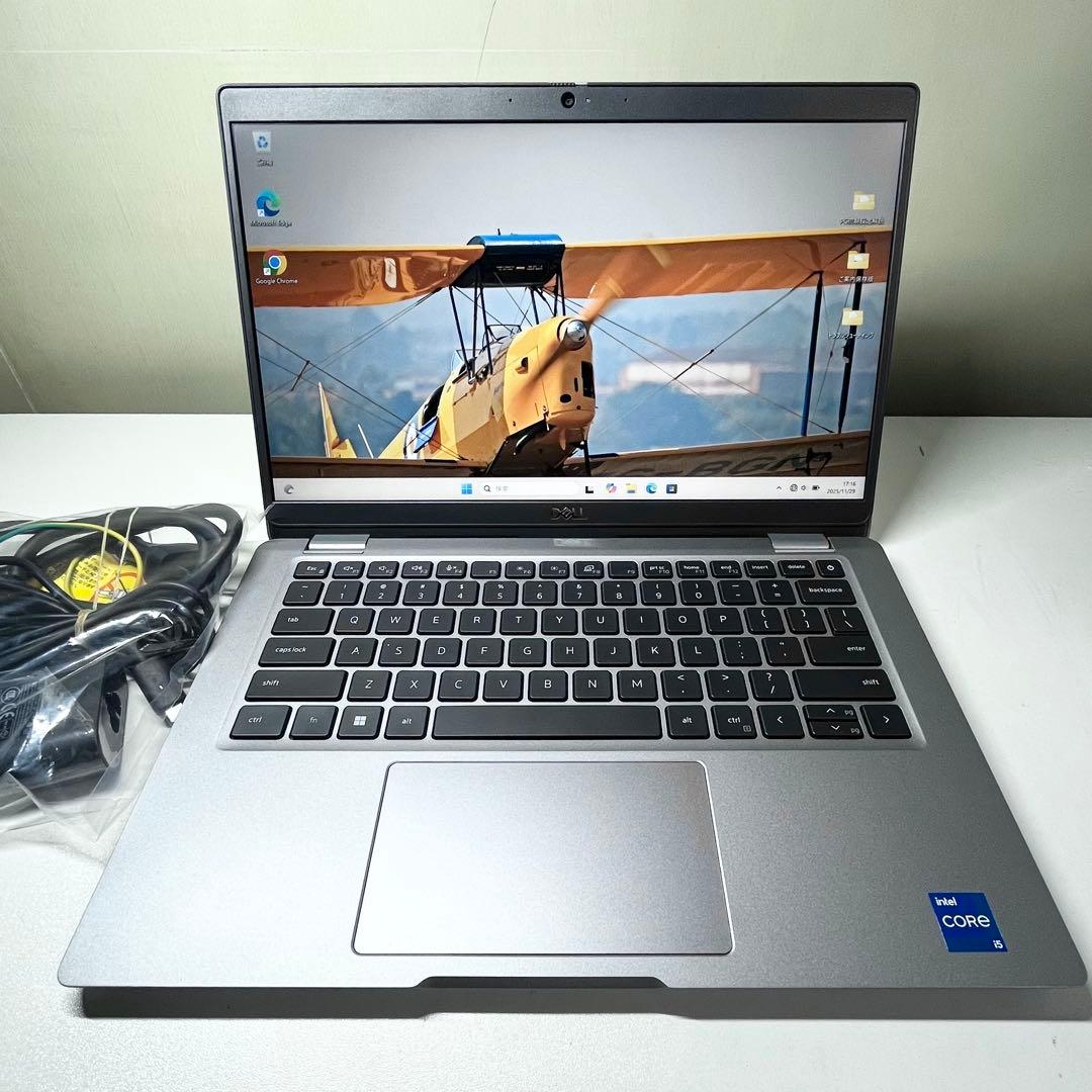 【美品】Latitude 13 5330 16GB i5 2022年 12世代 Latitude（Dell） 即配 2022年快速モデル 12世代Corei5 16Gメモリ