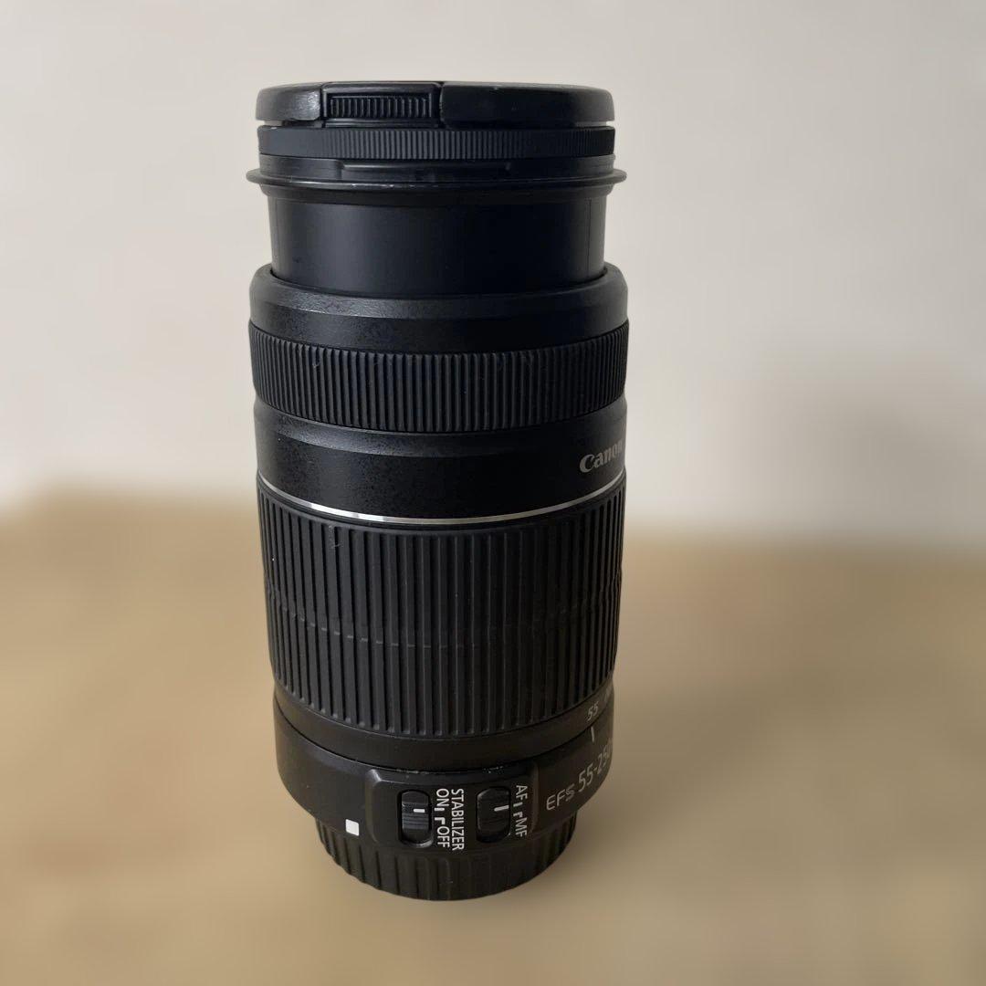 Canonズームレンズ。55〜250mm MACRO 1.1m／3.6ft