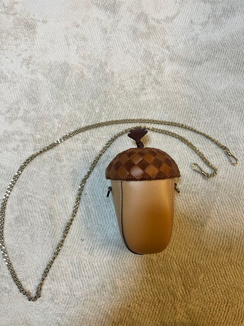 ケイトスペード 3D クロスボディバック どんぐり ドングリ - メルカリ